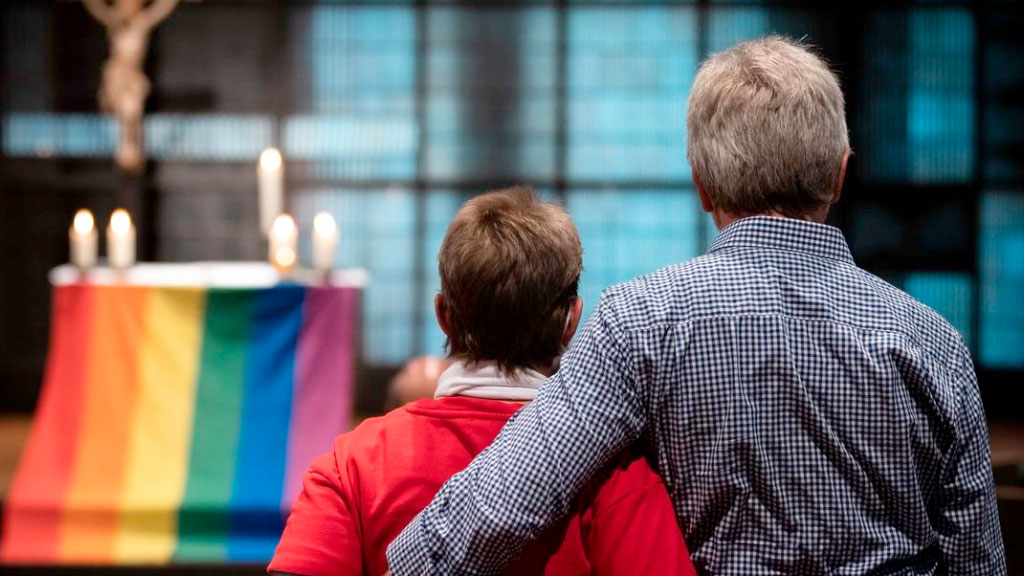 Cardenal Reinhard Marx, Iglesia católica alemana, Camino Sinodal, arzobispo de Múnich y Freising, bendición parejas mismo sexo Iglesia católica, Fiducia supplicans, Conferencia Episcopal Alemana, DBK, ZdK, Queerpastoral Múnich, Wolfgang Rothe, Georg Bätzing, papa León XIV