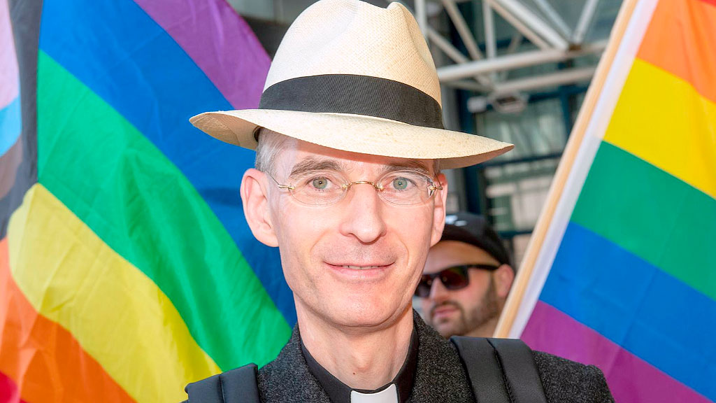 Cardenal Reinhard Marx, Iglesia católica alemana, Camino Sinodal, arzobispo de Múnich y Freising, bendición parejas mismo sexo Iglesia católica, Fiducia supplicans, Conferencia Episcopal Alemana, DBK, ZdK, Queerpastoral Múnich, Wolfgang Rothe, Georg Bätzing, papa León XIV