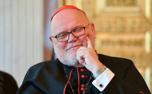 Cardenal Reinhard Marx, Iglesia católica alemana, Camino Sinodal, arzobispo de Múnich y Freising, bendición parejas mismo sexo Iglesia católica, Fiducia supplicans, Conferencia Episcopal Alemana, DBK, ZdK, Queerpastoral Múnich, Wolfgang Rothe, Georg Bätzing, papa León XIV