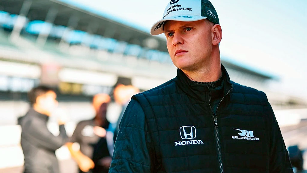 Mick Schumacher, IndyCar, Fórmula 1, Schumacher debut óvalo, IndyCar 2025, Mick Schumacher Phoenix, Franco Colapinto Alpine, Indy 500 Schumacher, automovilismo alemán, IndyCar temporada 2025, Mick Schumacher St. Petersburg, Ryan Briscoe entrenador