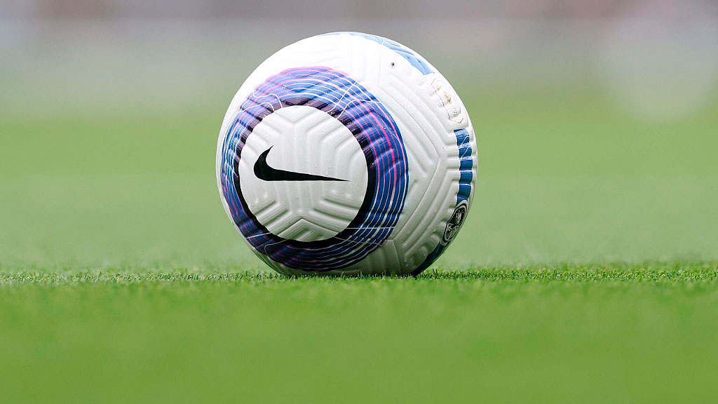 Nike, Champions League, Adidas, Nike pelota Champions League, Adidas UEFA, proveedor oficial UEFA Champions League, Nike Adidas fútbol europeo, pelota UEFA Champions League 2026/27, UEFA Europa League, UEFA Conference League