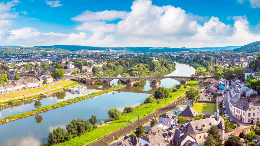 Tréveris, Roma del Norte, Río Mosela, Trier, Patrimonio UNESCO Alemania, Puerta Negra Porta Nigra, Valle del Mosela turismo, Augusta Treverorum, Basílica de Constantino, monumentos romanos Alemania, pueblos del Mosela, ciudad Karl Marx
