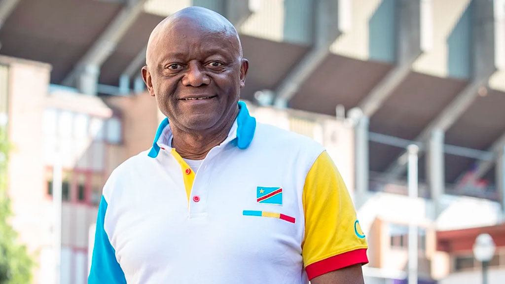 Vincent Kompany, Bayern Múnich, Bundesliga, Kompany entrenador Bayern, Bayern Múnich campeón Bundesliga, historia Vincent Kompany, DT Bayern Múnich, Kompany racismo infancia, Bayern Múnich título 35, Pierre Kompany Congo, sistema táctico Kompany, Luis Díaz Bayern Múnich