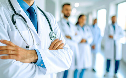 Alemania, Médicos, profesionales argentinos, Trabajo en Alemania, Sistema de salud alemán, Homologación de títulos, Profesionales extranjeros, Migración laboral, Empleo calificado, Approbation, Salud, Medicina, Unión Europea, Make it in Germany, trabajo para médicos en Alemania, médicos extranjeros en Alemania, sistema de salud alemán, homologación de título médico Alemania, Approbation Alemania, empleo médico en Alemania, médicos argentinos en Alemania, visa para médicos Alemania, reconocimiento de títulos Alemania, nivel de alemán para médicos, profesionales de la salud Alemania, trabajar como médico en Alemania, oportunidades laborales Alemania, médicos latinoamericanos Alemania, Make it in Germany, qué requisitos piden para trabajar como médico en Alemania, cómo homologar un título médico en Alemania, Alemania busca médicos extranjeros, cuánto alemán necesita un médico para trabajar en Alemania, visa para médicos argentinos en Alemania, oportunidades para médicos extranjeros en Alemania