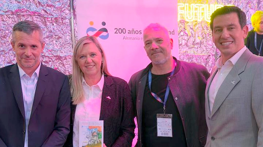 CEABA, Diaconía, Feria Internacional del Libro, Congregación Evangélica Alemana, Palabras en Juego, escritura creativa centros de día, Marisa Stehle Diaconía, ARG Editorial, Hogar German Frers Baradero, centro de día Arcángel Gabriel, Adriana Rolla cantante, Sonidos en Juego