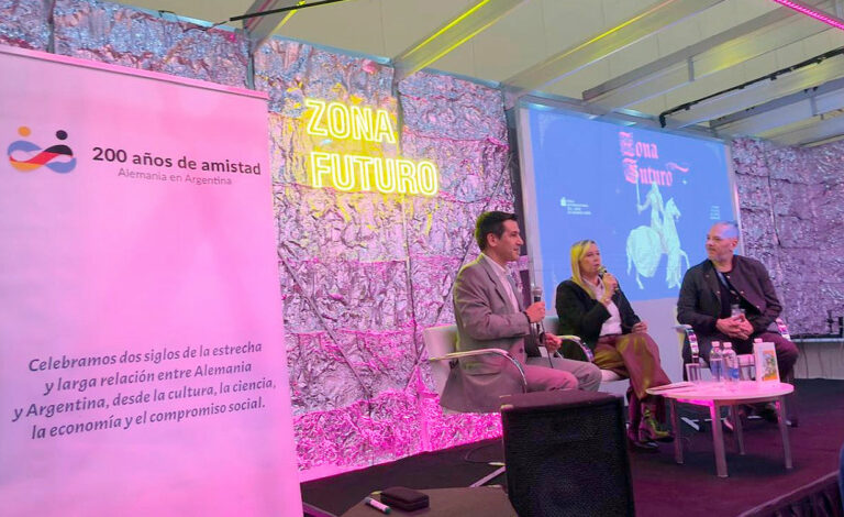CEABA, Diaconía, Feria Internacional del Libro, Congregación Evangélica Alemana, Palabras en Juego, escritura creativa centros de día, Marisa Stehle Diaconía, ARG Editorial, Hogar German Frers Baradero, centro de día Arcángel Gabriel, Adriana Rolla cantante, Sonidos en Juego