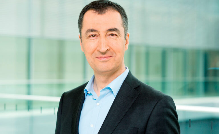 Cem Özdemir, Baden-Württemberg, Los Verdes, primer ministro, Bad Urach, Winfried Kretschmann, Alianza 90/Los Verdes