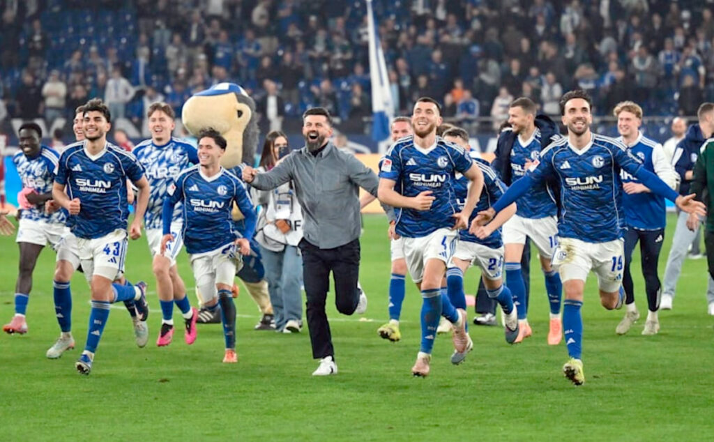 Schalke 04, Bundesliga, Felipe Sánchez, Schalke 04 campeón, ascenso Schalke 04, 2. Bundesliga campeón 2025/26, Felipe Sánchez Schalke, Edin Džeko Schalke, Miron Muslić Schalke, Loris Karius Schalke, regreso Schalke a la Bundesliga, clásico Schalke Borussia Dortmund, crisis Schalke 04