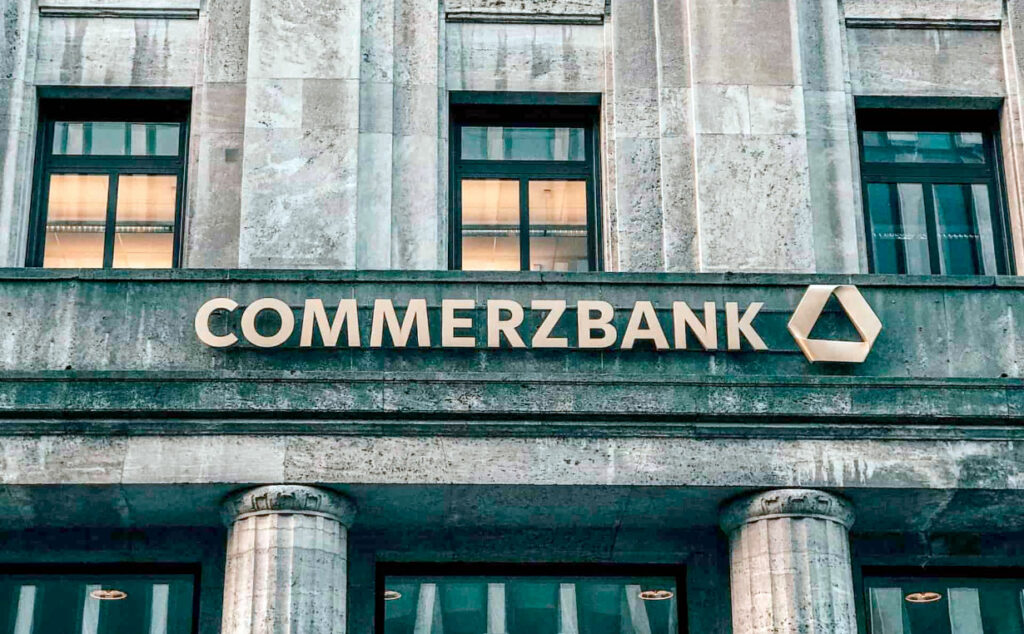 Unicredit, Commerzbank, Friedrich Merz, adquisición hostil bancos, Andrea Orcel, oferta pública Commerzbank, Mittelstand Alemania, Friedrich Merz Commerzbank, consolidación bancaria europea, Bettina Orlopp