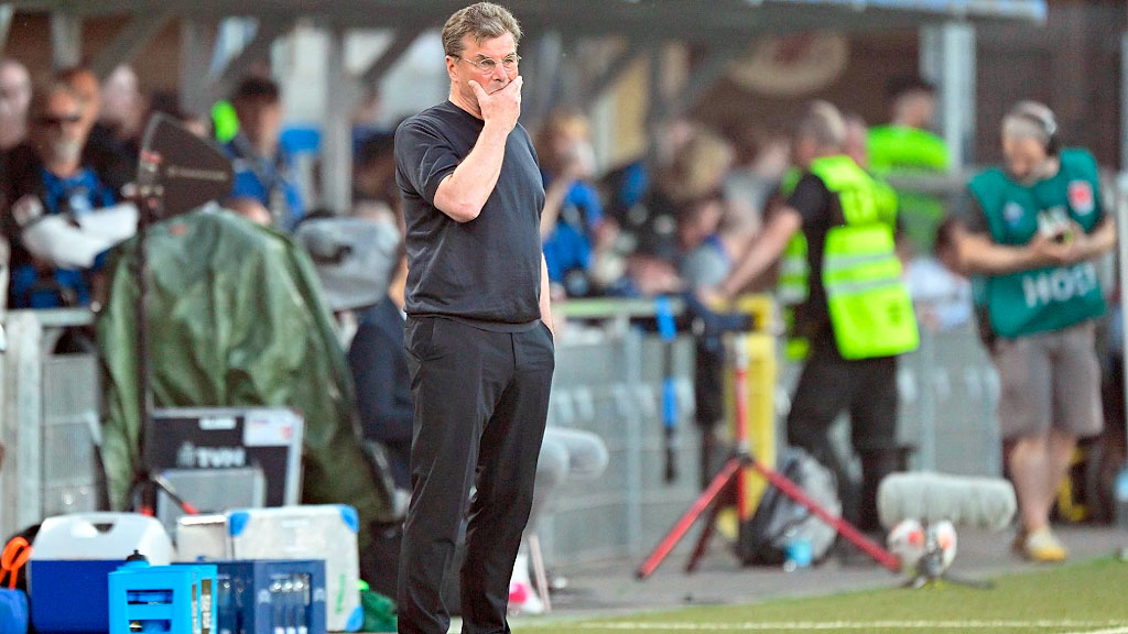 Wolfsburgo, Bundesliga, Paderborn, VfL Wolfsburgo 2. Bundesliga, SC Paderborn ascenso Bundesliga, Wolfsburgo campeón 2008/09, Volkswagen VfL Wolfsburg, Dieter Hecking entrenador, Joakim Maehle expulsión Paderborn, Laurin Curda gol ascenso, Peter Christiansen Wolfsburgo, Schalke 04, Paderborn, Elversberg,, equipos nunca descendieron Bundesliga, Heidenheim descenso 2025/26, Bundesliga, fútbol alemán, Bayern Múnich, Borussia Dortmund, RB Leipzig, Werder Bremen, Wolfsburgo, Hamburger SV, Mainz 05, Hoffenheim, Mönchengladbach, Stuttgart, Leverkusen, Colonia, Frankfurt, St. Pauli, Unión Berlín, Friburgo, Augsburgo, Heidenheim