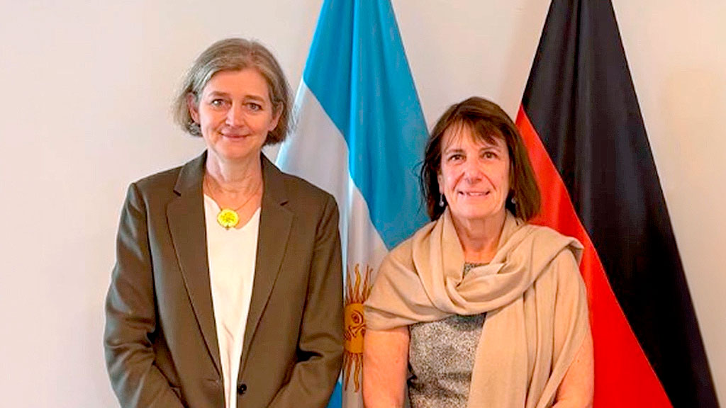 Catalina Cullas, Embajada de Alemania, comunidad germanoparlante, relaciones Alemania-Argentina, diplomacia alemana, Dieter Lamlé, nueva embajadora de Alemania en Argentina, Embajada de Alemania en Argentina, Dieter Lamlé, relaciones Alemania Argentina, diplomacia alemana, comunidad germanoparlante, embajadora alemana, primera mujer embajadora de Alemania en Argentina, Alemania Argentina, política exterior alemana, Unión Europea, servicio exterior alemán, bicentenario inmigración alemana, cooperación bilateral, Buenos Aires Berlín