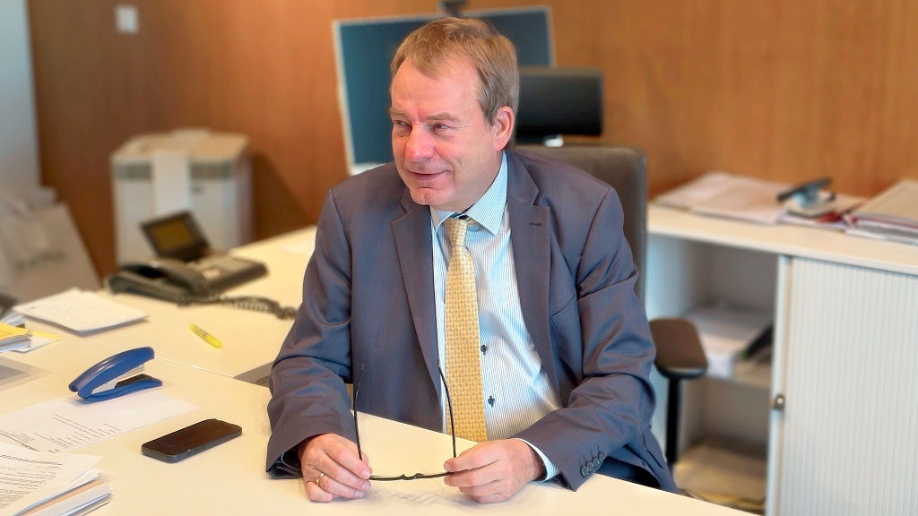 Dieter Lamlé, Alemania, Argentina, Embajada de Alemania, Relaciones argentino-alemanas, Inmigración alemana, Comunidad germano-argentina, Johann Wadephul, Inversiones alemanas, economía argentina, Vaca Muerta, Daimler Truck Argentina, diplomacia alemana, Embajada de Alemania, Dieter Lamlé entrevista, Dieter Lamlé se despide de Argentina, balance de gestión del embajador alemán, relaciones entre Alemania y Argentina 2025, 200 años de inmigración alemana en Argentina, inversiones alemanas en Argentina