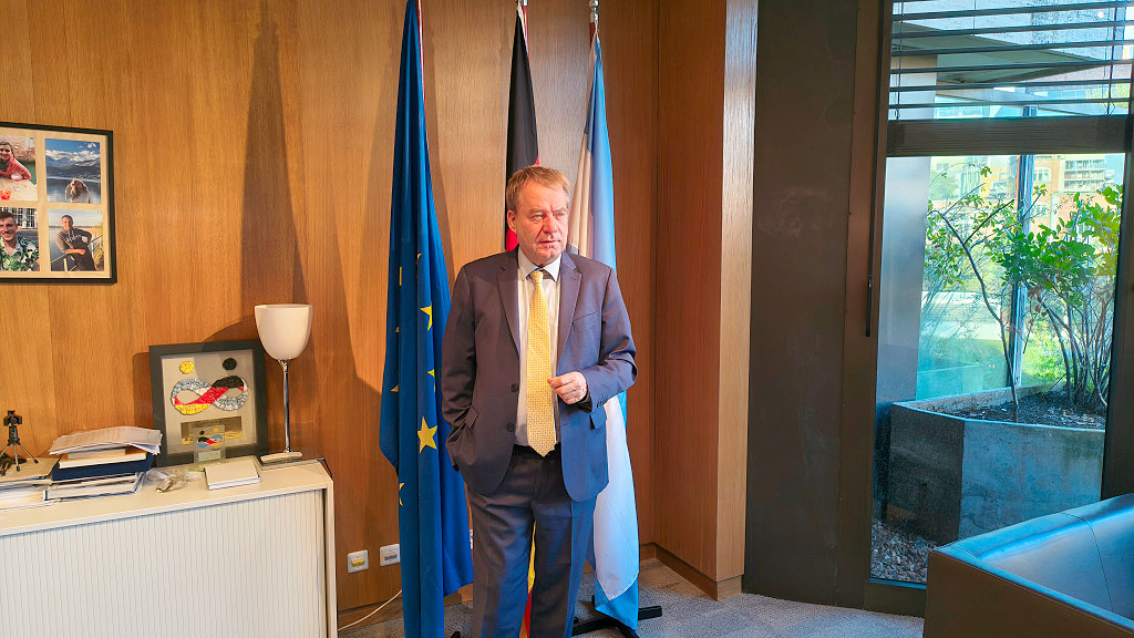 Dieter Lamlé, Alemania, Argentina, Embajada de Alemania, Relaciones argentino-alemanas, Inmigración alemana, Comunidad germano-argentina, Johann Wadephul, Inversiones alemanas, economía argentina, Vaca Muerta, Daimler Truck Argentina, diplomacia alemana, Embajada de Alemania, Dieter Lamlé entrevista, Dieter Lamlé se despide de Argentina, balance de gestión del embajador alemán, relaciones entre Alemania y Argentina 2025, 200 años de inmigración alemana en Argentina, inversiones alemanas en Argentina