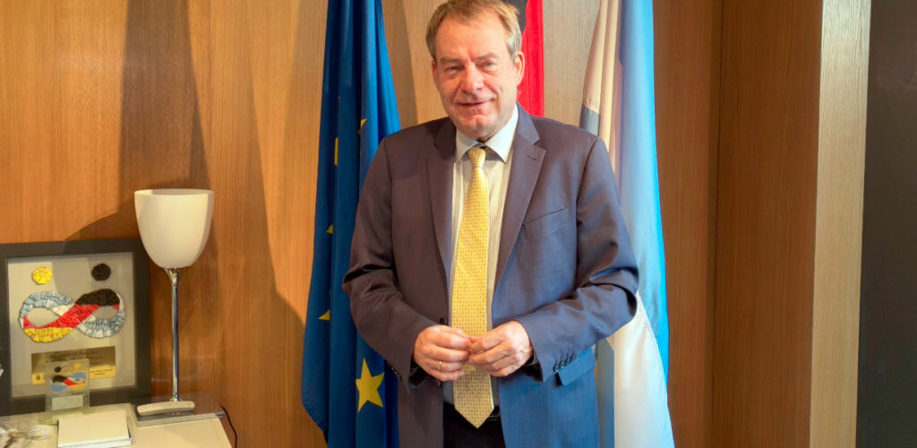 Dieter Lamlé, Alemania, Argentina, Embajada de Alemania, Relaciones argentino-alemanas, Inmigración alemana, Comunidad germano-argentina, Johann Wadephul, Inversiones alemanas, economía argentina, Vaca Muerta, Daimler Truck Argentina, diplomacia alemana, Embajada de Alemania, Dieter Lamlé entrevista, Dieter Lamlé se despide de Argentina, balance de gestión del embajador alemán, relaciones entre Alemania y Argentina 2025, 200 años de inmigración alemana en Argentina, inversiones alemanas en Argentina