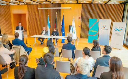 Merck-CONICET, Innovación en Ciencias de la Salud, Embajada de Alemania, Ciencia argentina, Investigación, Emprendedores, Biotecnología, Salud digital, Inteligencia artificial, Cooperación argentino-alemana, Innovación tecnológica, Startups, Premio Merck, Daniel Salamone, Marcelo Ponte, Abrió la convocatoria para el Premio Merck CONICET de Innovación en Ciencias de la Salud 2026, Cómo participar del Premio Merck CONICET 2026, El premio que impulsa proyectos científicos y tecnológicos con impacto en salud