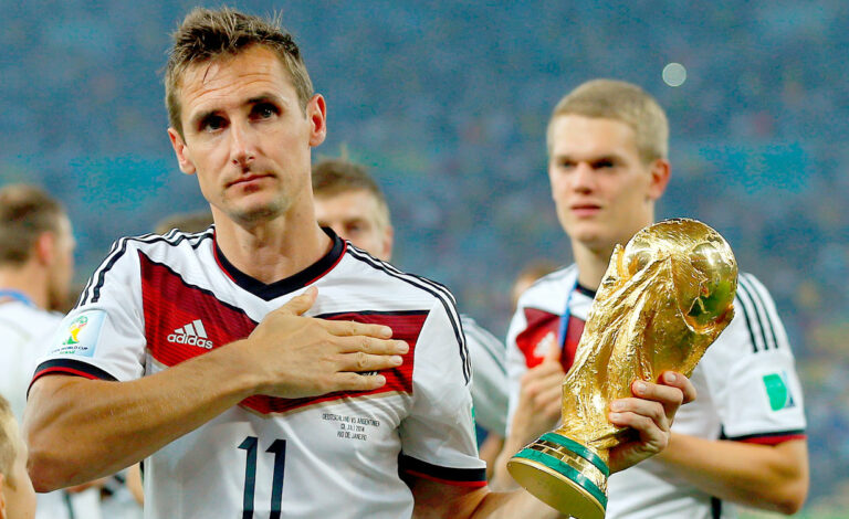 Miroslav Klose, Lionel Messi, Mundial 2026, Selección de Alemania, Selección Argentina, FC Nürnberg, Javier Pinola, Récord mundialista, Miroslav Klose felicitó a Messi, Messi igualó el récord de Klose, máximo goleador de la historia de los Mundiales, quién es Miroslav Klose, Javier Pinola ayudante de Klose en Núremberg