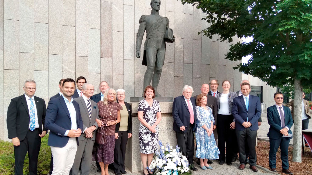 Stiftung Verbundenheit, Comunidades germanoparlantes, Berlín, IBDG, FAAG, Bundestag, Alemanes en el exterior, Cultura alemana, Idioma alemán, Alemania, Comunidad argentino-germana, reunión anual de la Stiftung Verbundenheit en Berlín, comunidades germanoparlantes y Alemania, fortalecimiento del alemán como lengua de origen, alemanes residentes en el exterior derecho al voto, cooperación entre Alemania y comunidades germanoparlantes