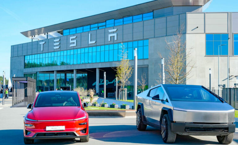 Tesla, Alemania, Grünheide, Elon Musk, Model Y, baterías Tesla, fábrica Tesla Europa, vehículos eléctricos Alemania, Andre Thierig, Gigafactory Berlin, Tesla empleo Alemania, producción de baterías, industria automotriz alemana, autos eléctricos