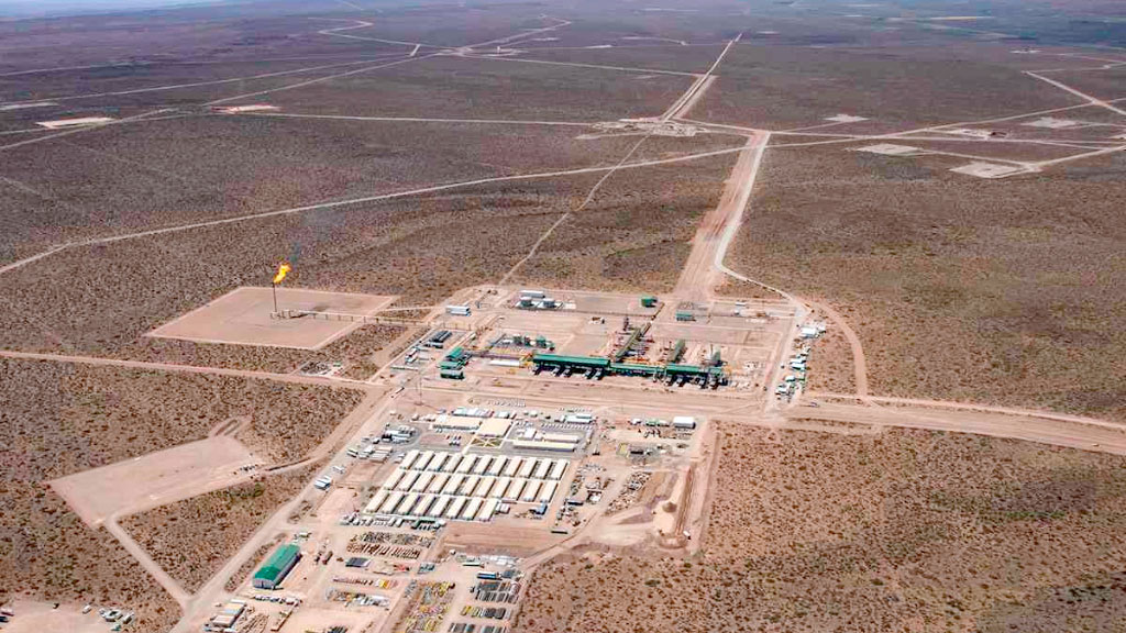Vaca Muerta, Tecpetrol, Erdölingenieurwesen, Energiebranche, Argentinien, Fortín de Piedra, Ingenieurausbildung, Öl und Gas, Fachkräftemangel in Vaca Muerta, nur 70 Erdölingenieure in Argentinien, Tecpetrol fördert Nachwuchs für Energiebranche, Ausbildung für die Öl- und Gasindustrie, Vaca Muerta sucht dringend Ingenieure