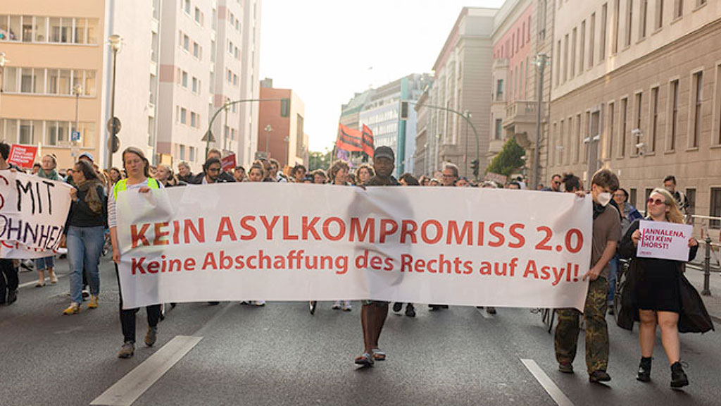 Alemania, Talibanes, Friedrich Merz , Deportaciones, Alexander Dobrindt, Afganistán, Pro Asyl, derechos humanos, política migratoria, Hamid Nangialay Kabiri, Alemania negocia con los talibanes, deportaciones de afganos desde Alemania, Alemania permite diplomáticos talibanes, Merz deportaciones Afganistán, política migratoria alemana Afganistán