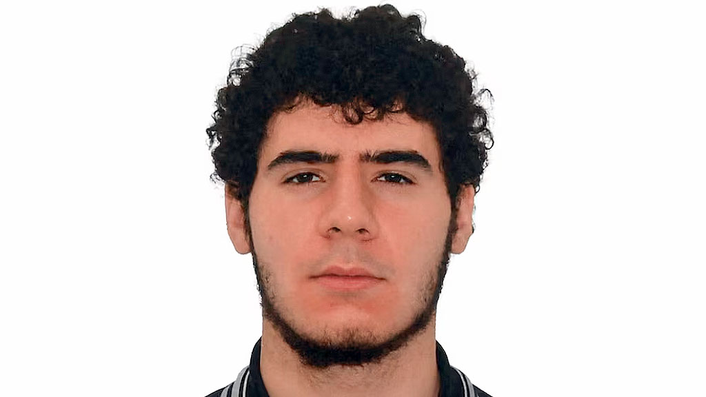 Atentado en Berlín, Abdul Ballout, Extremismo islamista, atacante de Berlín condenado y en libertad, atacante del CSD de Berlín, atentado contra el Orgullo de Berlín, extremismo islamista en Alemania, derecho penal juvenil alemán, condenado por preparar un atentado, sospechoso prófugo en Berlín, Estado Islámico en Alemania, debate sobre la seguridad en Alemania, Christopher Street Day Berlín, Alexander Dobrindt, por qué el atacante de Berlín estaba en libertad