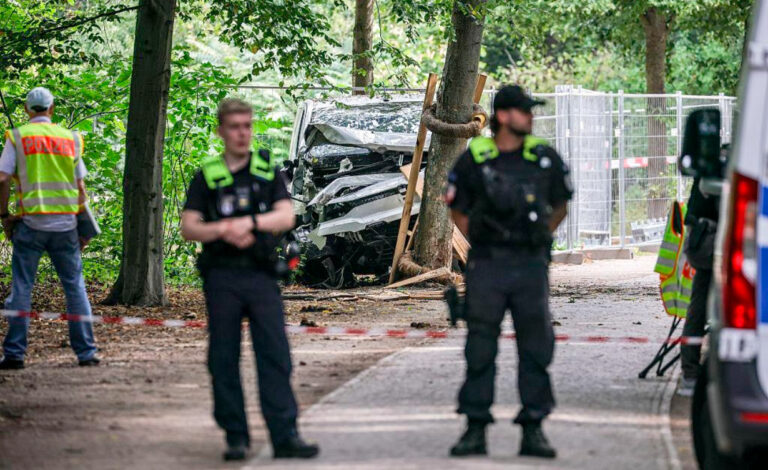 Atentado en Berlín, Abdul Ballout, Extremismo islamista, atacante de Berlín condenado y en libertad, atacante del CSD de Berlín, atentado contra el Orgullo de Berlín, extremismo islamista en Alemania, derecho penal juvenil alemán, condenado por preparar un atentado, sospechoso prófugo en Berlín, Estado Islámico en Alemania, debate sobre la seguridad en Alemania, Christopher Street Day Berlín, Alexander Dobrindt, por qué el atacante de Berlín estaba en libertad