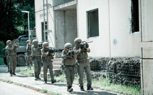 Austria, servicio militar, Zivildienst, Bundesheer, Christian Stocker, Ejército austríaco, reforma militar Austria, defensa nacional Austria, milicia Austria, seguridad europea, servicio civil Austria