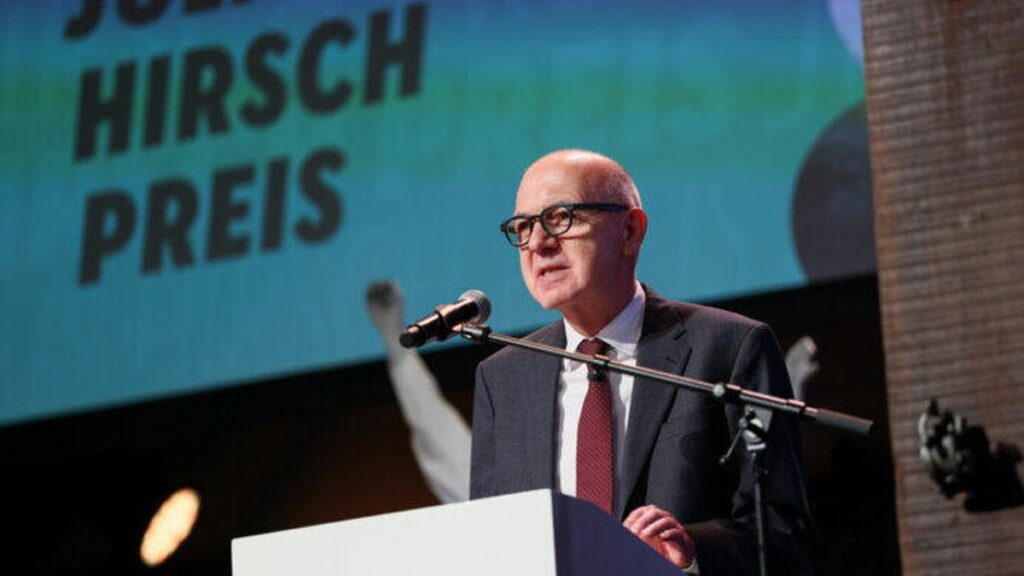 Bernd Neuendorf