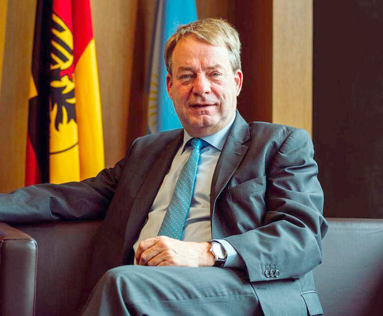 Dieter Lamlé, Embajada de Alemania, Argentina, Alemania, Relaciones bilaterales, Comunidad alemán-argentina, Argentina, Unión Europea, Mercosur, Embajador de Alemania, Embajada de Alemania, Alemania Argentina, Relaciones bilaterales, Comunidad alemana, Comunidad alemán-argentina, Dieter Lamlé despedida, Embajador alemán Argentina, Unión Europea Mercosur, Cooperación Alemania Argentina, Colegios alemanes, Asociaciones germano-argentinas, Daimler Truck Argentina, Relaciones diplomáticas, Alemania en Argentina, quién es Dieter Lamlé, embajador alemán en Argentina, despedida Dieter Lamlé, Embajada de Alemania Buenos Aires, relaciones entre Alemania y Argentina