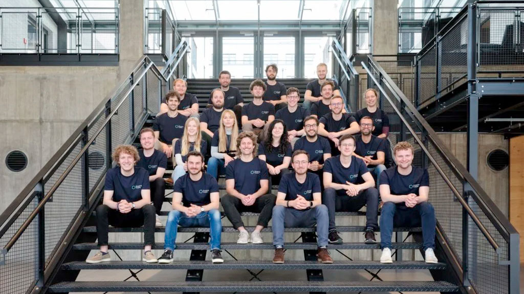 Fusión nuclear, Múnich, Proxima Fusion, Energía, Ciencia y Tecnología, Baviera, reactor de fusión, energía de fusión, Alemania energía, startup alemana, reactor Stellarator, Stellarator, Gundremmingen, Garching, Instituto Max Planck, Francesco Sciortino, Google RWE Proxima Fusion, energía limpia, tecnología nuclear, unicornio tecnológico, inversión en energía, Baviera, cómo funciona un reactor de fusión, qué es un stellarator, diferencia entre fusión y fisión nuclear, futuro de la energía nuclear