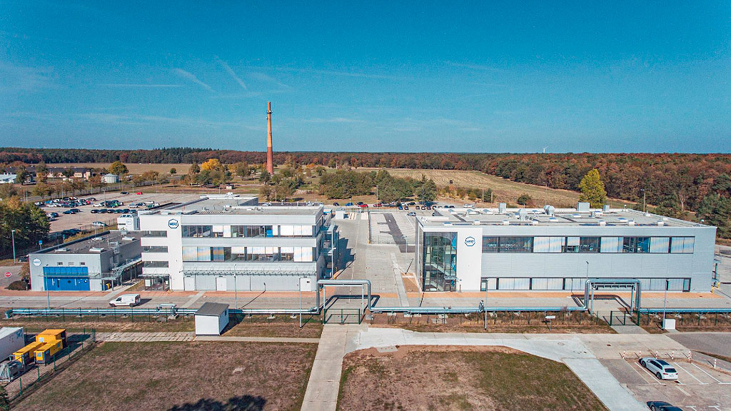 Industria química alemana, Industria farmacéutica, Alemania, industria química del este de Alemania, industria farmacéutica Alemania, inversiones en Alemania, industria alemana, Merz Dessau, VCI Alemania, costos energéticos Alemania, competitividad industrial alemana, química y farmacia Alemania, producción química Alemania, burocracia en Alemania, industria del este alemán