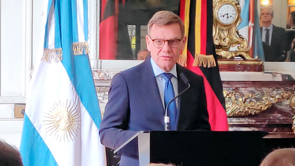 Johann Wadephul, Alemania, Argentina, Relaciones Argentina-Alemania, Embajada de Alemania, Pablo Quirno, Alemania, Argentina, Unión Europea-Mercosur, Minerales críticos, IHRA, Plaza San Martín, Palacio San Martín, Diplomacia, Relaciones exteriores, Comunidad alemana, Cámara Argentino-Alemana, Dieter Lamlé, Johann Wadephul visita Argentina, Alemania fortalece relaciones con Argentina, Alemania y Argentina minerales críticos, Memorándum Alemania Argentina, Wadephul Palacio San Martín, Alemania apoya acuerdo Mercosur Unión Europea, Alemania respalda ingreso argentino a la OCDE, Relaciones diplomáticas entre Alemania y Argentina, Visita oficial del canciller alemán a Buenos Aires
