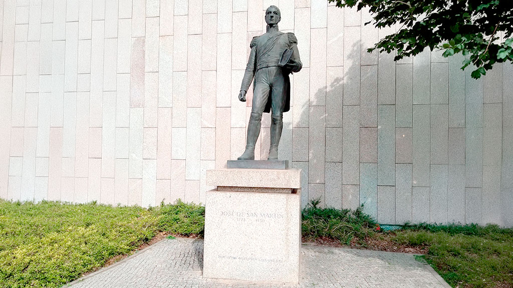 José de San Martín, Berlín, relaciones argentino-alemanas, Embajada Argentina en Alemania, Federación de Asociaciones Argentino-Germanas, Stiftung Verbundenheit, Betina Pasquali de Fonseca, Federico Leonhardt, Monumento a San Martín, Comunidad alemana, Alemania, Argentina, Amistad argentino-alemana, Instituto Ibero-Americano, monumento San Martín Berlín, San Martín Alemania, relaciones Argentina Alemania, Embajada Argentina Berlín, Federación de Asociaciones Argentino-Germanas, Stiftung Verbundenheit, monumento argentino en Berlín, comunidad alemana Argentina
