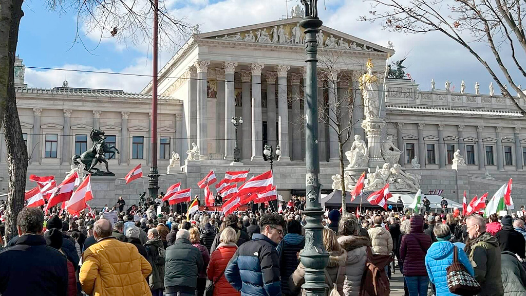 Austria, Herbert Kickl, FPÖ, FPÖ Austria, Herbert Kickl, encuesta electoral en Austria, intención de voto en Austria, ultraderecha austríaca, gobierno de Austria, ajuste fiscal en Austria, crisis económica en Austria, inflación en Austria, desconfianza política en Austria, ÖVP y SPÖ, elecciones en Austria, coalición austríaca, Christian Stocker, elecciones austríacas de 2029