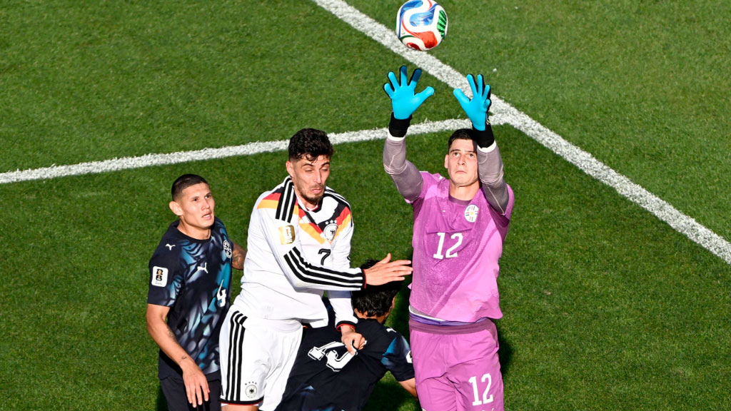 Orlando Gill, Bundesliga, Alemania, Orlando Gill Alemania, Orlando Gill Bundesliga, Orlando Gill Leipzig, Orlando Gill San Lorenzo, Orlando Gill Paraguay, Arquero paraguayo, RB Leipzig, Bundesliga, Mundial 2026, Orlando Gill hijo, Orlando Gill vendió sus botines, Orlando Gill historia, Orlando Gill Manchester United, Orlando Gill vendió todo por su hijo, Orlando Gill verdugo de Alemania, Orlando Gill podría jugar en Alemania, la historia de Orlando Gill, Quién es Orlando Gill