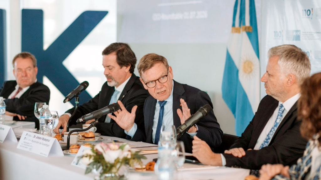 AHK Argentina, Johann Wadephul, Cooperación económica, Cámara Argentino-Alemana, Alemania, Argentina, Relaciones bilaterales, Empresas alemanas, Inversiones, Comercio bilateral, Eduardo Gorchs, Aleksandar Medjedovic, Comunidad alemana, Johann Wadephul visitó la AHK Argentina, AHK Argentina recibió al ministro alemán, Empresas alemanas invierten en Argentina, Cooperación económica entre Alemania y Argentina, Cámara Argentino-Alemana inversiones, Relaciones comerciales Alemania Argentina