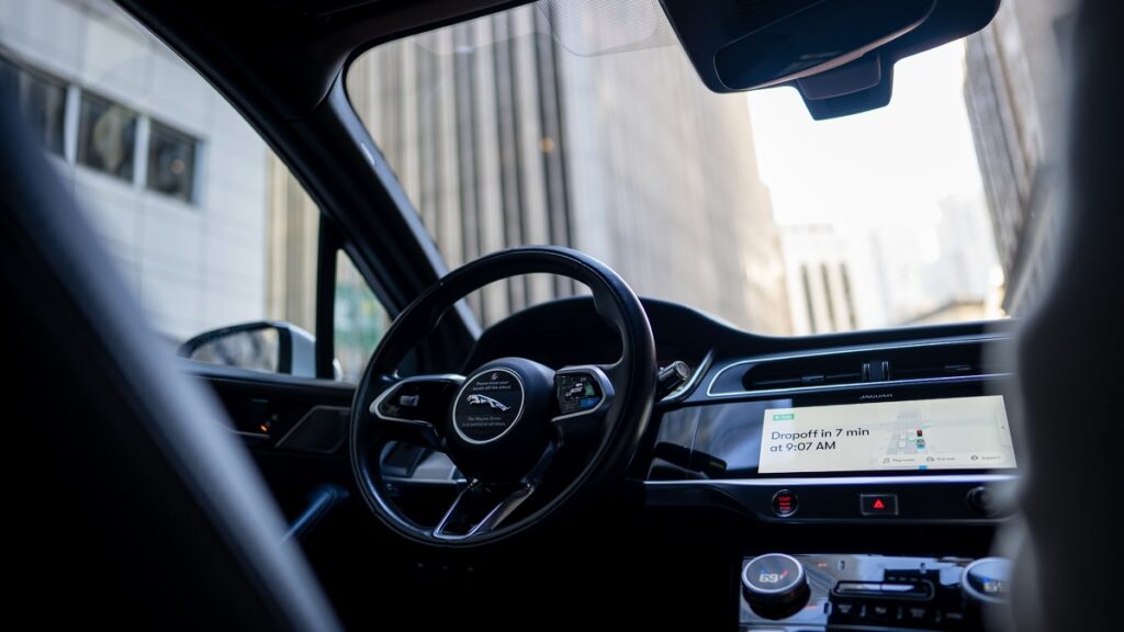 03_interior_sin_conductor_1200x675