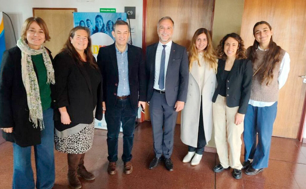 idioma alemán, Universidad Nacional de Cuyo, Goethe-Institut, UNCUYO, Diplomatura de alemán, Enseñanza del alemán, Alemán como lengua extranjera, Goethe-Institut Buenos Aires, Deutsch Lehren Lernen, DLL, Becas para docentes, Becas de alemán, Idioma alemán, Profesor de alemán, Formación docente, Mendoza, Facultad de Filosofía y Letras, DGE Mendoza, DAAD, Comunidad alemana Argentina, Aprender alemán, Enseñar alemán