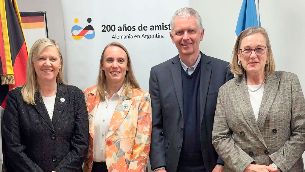 Congregación Evangélica Alemana en Buenos Aires, Diaconía, comunidad alemana en la Argentina, Hogar Germán Frers, Centro de Día Arcángel Gabriel, Marisa Stehle, gala solidaria CEABA, Fundación Julio Bocca, Centro Cultural 25 de Mayo, diaconía alemana en Argentina.