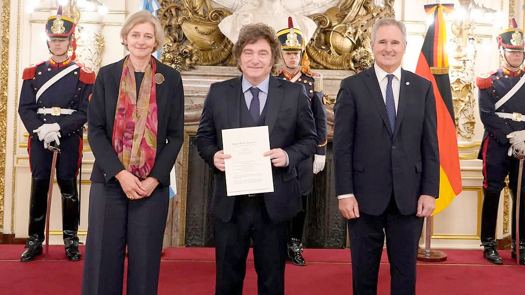 Catalina Cullas, Deutschland, Argentinien, Beziehungen zwischen Argentinien und Deutschland, deutsch-argentinische Beziehungen, deutsche Investitionen in Argentinien, deutsche Unternehmen in Argentinien, EU-Mercosur, EU-Mercosur-Abkommen, Deutschland-Mercosur, Vaca Muerta-Deutschland, deutsche Investitionen, Zusammenarbeit zwischen Deutschland und Argentinien, deutsch-argentinische Gemeinschaft, Deutsche Botschaft in Argentinien, Catalina Cullas, deutsche Botschafterin in Argentinien, Beziehungen zwischen Deutschland und Argentinien, deutsche Investitionen in Argentinien