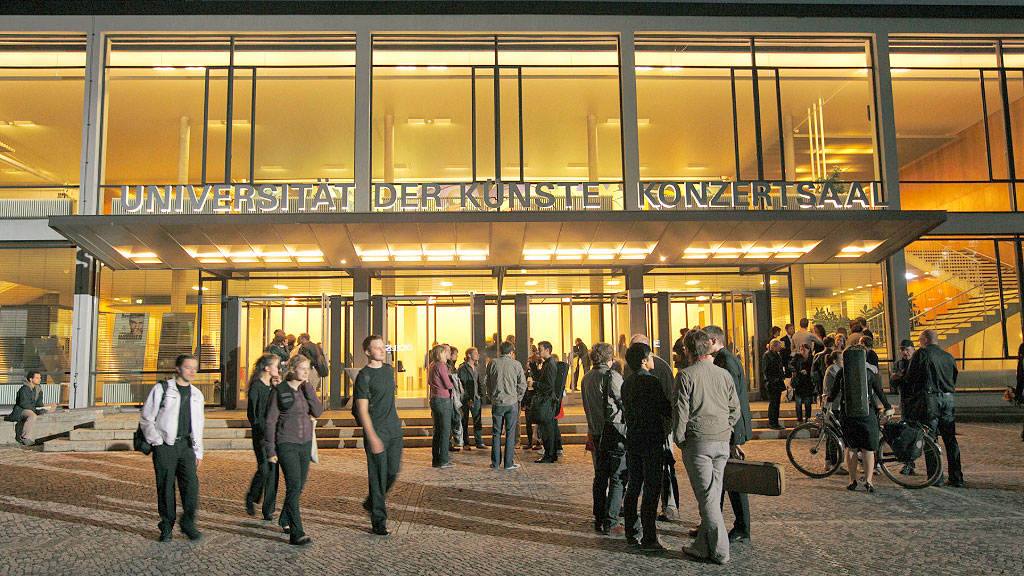 DAAD, becas, Música, becas DAAD, becas en Alemania, DAAD Argentina, becas DAAD 2026, estudiar Música en Alemania, becas para estudiar Música, becas de Música en Alemania, becas para argentinos en Alemania, maestría en Música en Alemania, posgrado en Música en Alemania, becas Alemania 2026, DAAD Música, becas de posgrado en Alemania, beca de 992 euros, Postgraduate Studies in the Field of Music