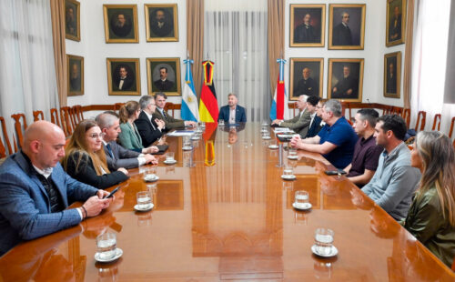 Entre Ríos, AHK Argentinien, Bioenergie, Ñande Zukunft, Deutschland Argentinien Wirtschaft, deutsche Investitionen Argentinien, Biomethan Argentinien, Bio-LNG Argentinien, Biogas Entre Ríos, Kreislaufwirtschaft Argentinien, Geflügelabfälle Bioenergie, deutsche Exportkreditgarantien Argentinien, Hermesdeckungen Argentinien, Dosbio, erneuerbare Energien Argentinien, deutsch-argentinische Wirtschaftsbeziehungen.