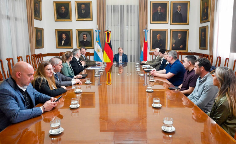 Entre Ríos, AHK Argentinien, Bioenergie, Ñande Zukunft, Deutschland Argentinien Wirtschaft, deutsche Investitionen Argentinien, Biomethan Argentinien, Bio-LNG Argentinien, Biogas Entre Ríos, Kreislaufwirtschaft Argentinien, Geflügelabfälle Bioenergie, deutsche Exportkreditgarantien Argentinien, Hermesdeckungen Argentinien, Dosbio, erneuerbare Energien Argentinien, deutsch-argentinische Wirtschaftsbeziehungen.
