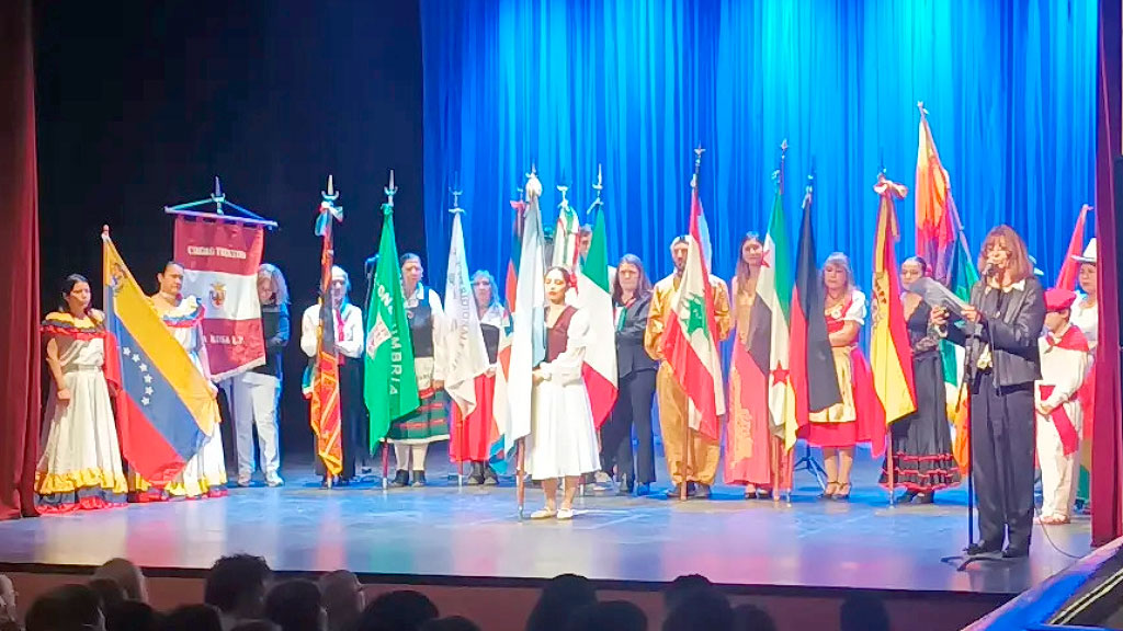 Fiesta del Inmigrante, Colectividad alemana, La Pampa, alemanes en La Pampa, comunidad alemana en Argentina, Descendientes de Alemanes en La Pampa, danzas alemanas, Ballet de Danzas Alemanas, Santa Rosa La Pampa, Teatro Español de Santa Rosa, colectividades de La Pampa, inmigración en La Pampa, tradiciones alemanas en Argentina, cultura alemana en Argentina, Asociación Descendientes de Alemanes en La Pampa