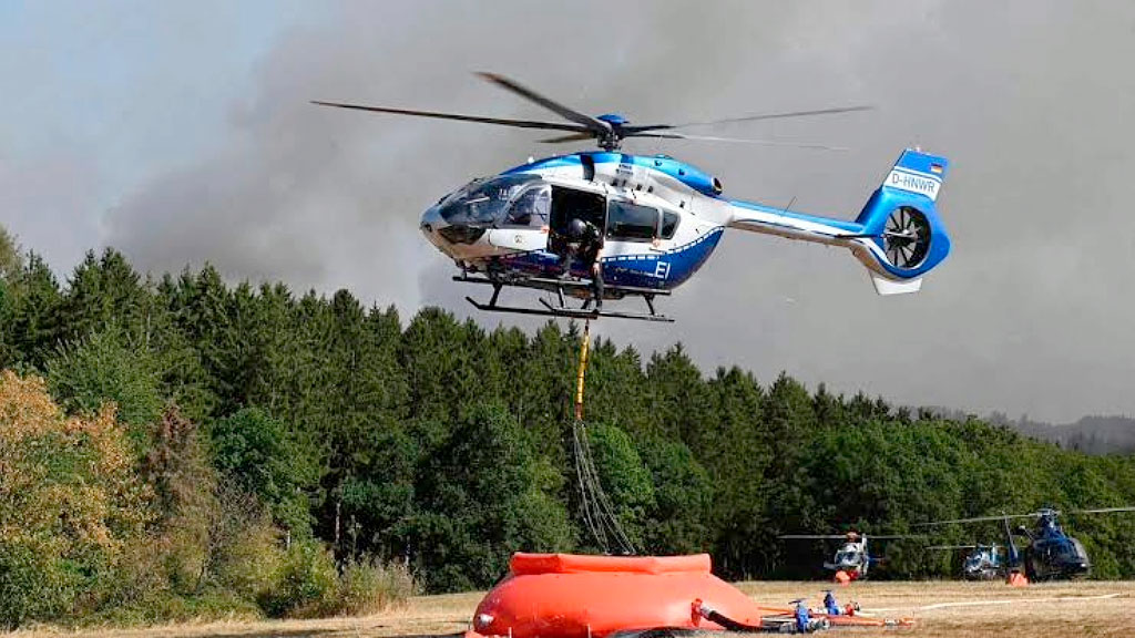 Alemania, Eifel, incendio forestal, incendio forestal en Alemania, incendio en la Eifel, incendio Hürtgenwald, Hürtgenwald, Eifel, incendios forestales Alemania, evacuación en Alemania, incendio Renania del Norte-Westfalia, Gey, incendio distrito de Düren, Bundeswehr incendio, ola de calor Alemania.