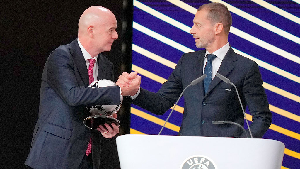 Gianni Infantino, FIFA, UEFA, crisis en la FIFA, UEFA contra Infantino, AFC Concacaf Infantino, FIFA Forward Enterprise, salario de Gianni Infantino, cuánto gana Infantino, poder en la FIFA, crisis política FIFA, Aleksander Ceferin, Mundial y FIFA, presidencia de la FIFA, USD 4.200 millones FIFA, FIFA 2027, reelección de Infantino