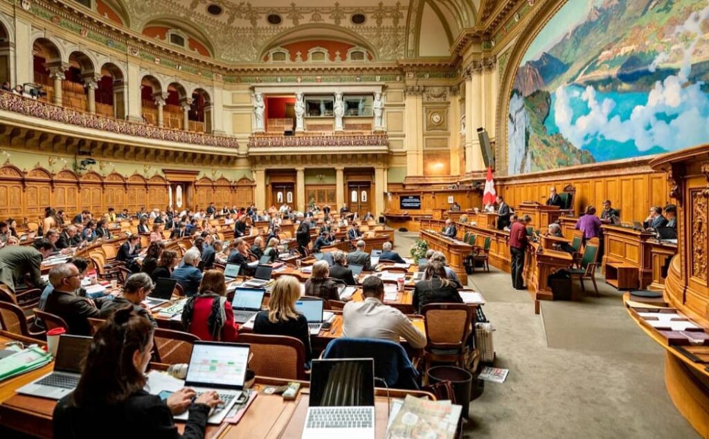 Suiza, Confianza institucional