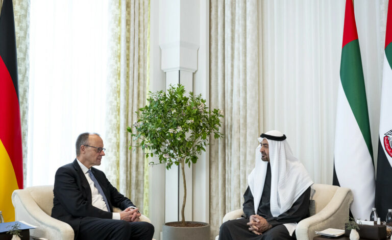 01_portada_merz_mohamed_bin_zayed