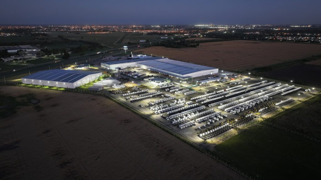 El flamante centro industrial de Zárate, desde el aire. Allí la marca invirtió US$110 millones.