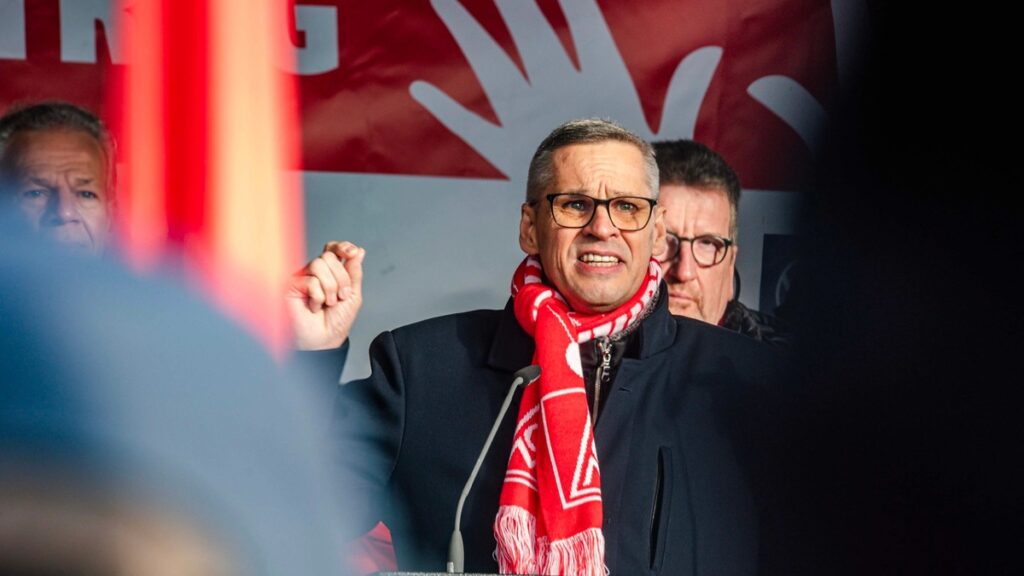 02-thorsten-groeger-ig-metall